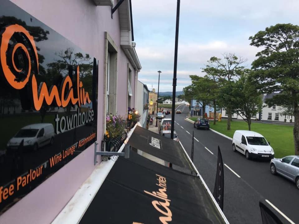 Malin Townhouse Guest House Exterior photo